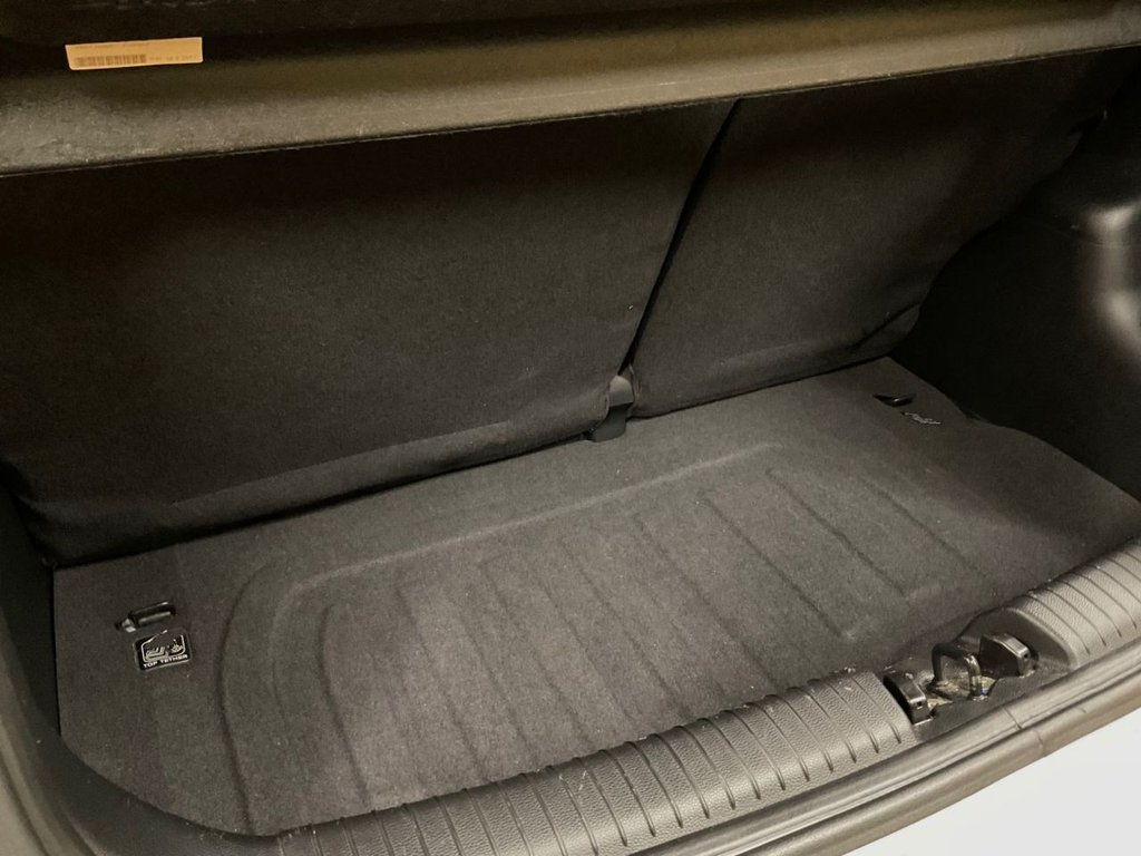 Used Hyundai i10 2017 for sale - 77263580: Photo 39