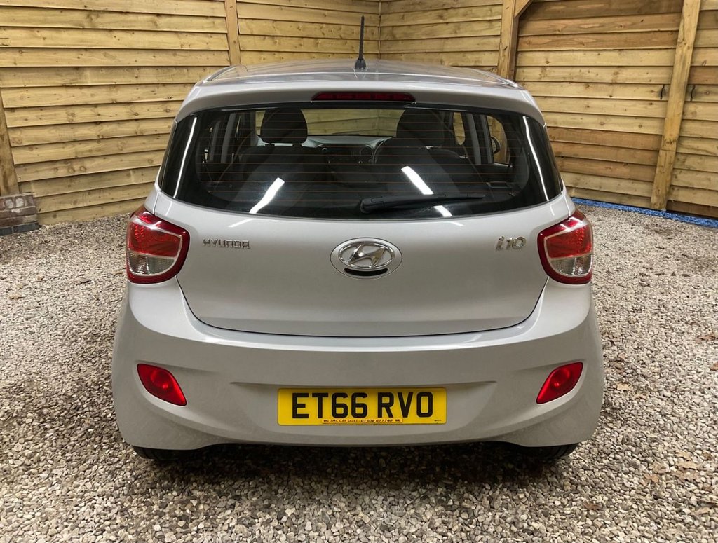 Used Hyundai i10 2017 for sale - 77263580: Photo 6