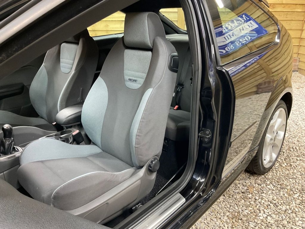 Used Ford Focus 2007 for sale - 77632021: Photo 24