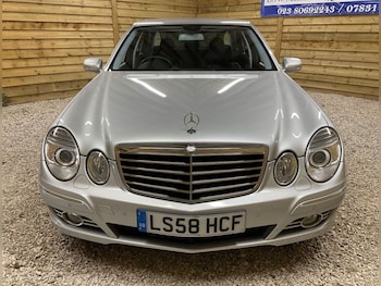 Used Mercedes-Benz E-Class 2008 for sale - 75738989: Photo