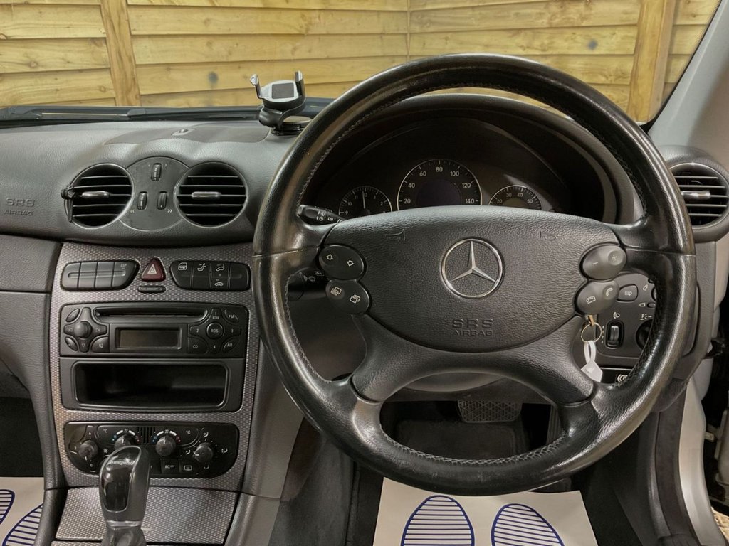 Used Mercedes-Benz CLK 2003 for sale - 76245235: Photo 27