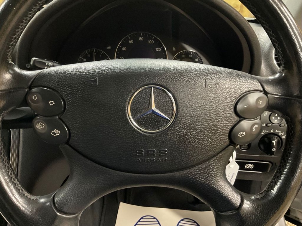 Used Mercedes-Benz CLK 2003 for sale - 76245235: Photo 29