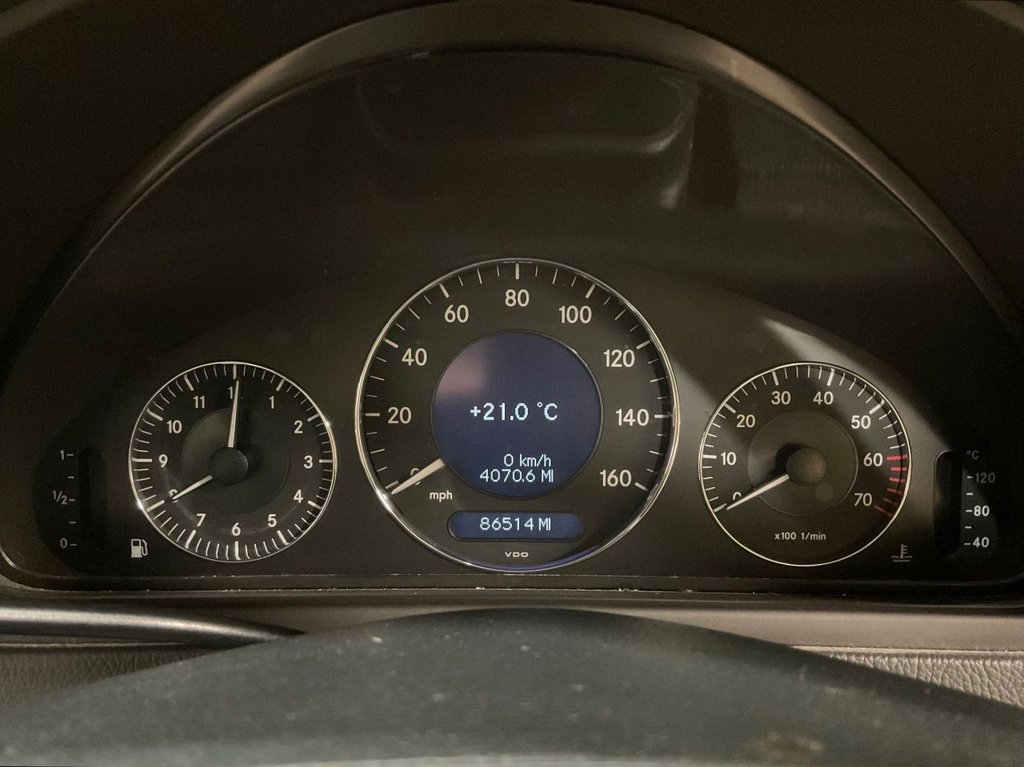 Used Mercedes-Benz CLK 2003 for sale - 76245235: Photo 31