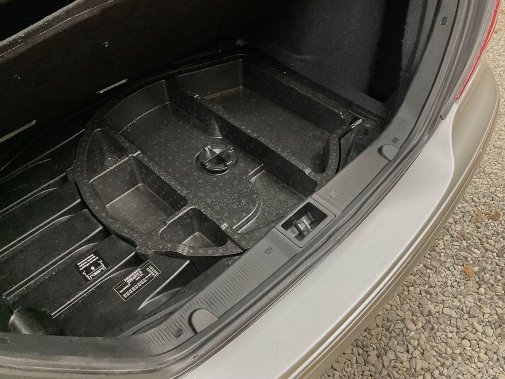 Used Mercedes-Benz CLK 2003 for sale - 76245235: Photo 40