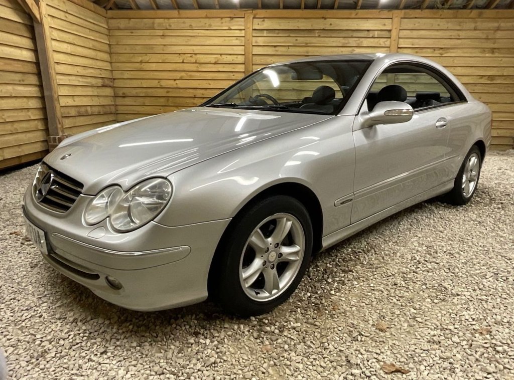 Used Mercedes-Benz CLK 2003 for sale - 76245235: Photo 5