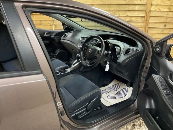 Used Honda Civic 2015 for sale - 75444176: Photo 11
