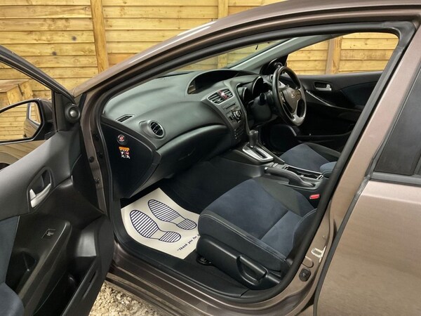 Used Honda Civic 2015 for sale - 75444176: Photo 17