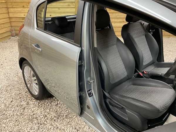 Used Vauxhall Corsa 2011 for sale - 75286820: Photo 14