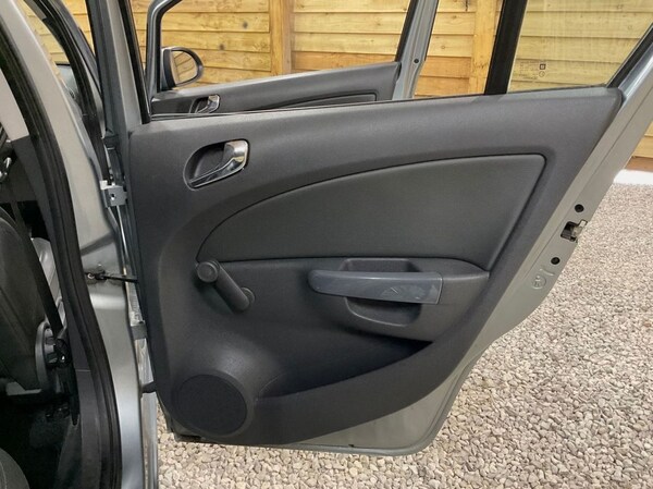 Used Vauxhall Corsa 2011 for sale - 75286820: Photo 15