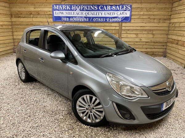 Used Vauxhall Corsa 2011 for sale - 75286820: Photo 3
