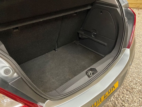 Used Vauxhall Corsa 2011 for sale - 75286820: Photo 40