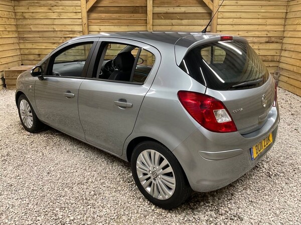 Used Vauxhall Corsa 2011 for sale - 75286820: Photo 6