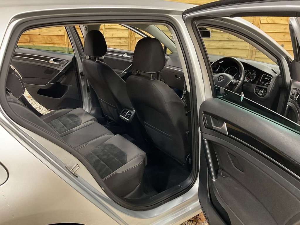 Used Volkswagen Golf 2014 for sale - 77153502: Photo 16