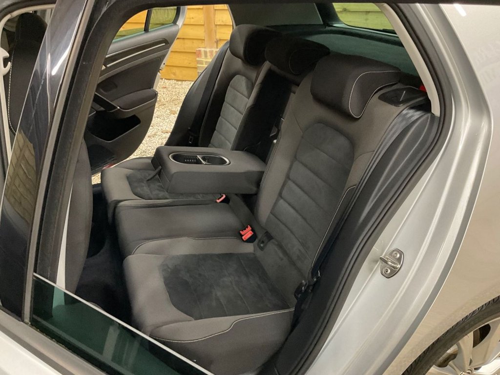 Used Volkswagen Golf 2014 for sale - 77153502: Photo 23