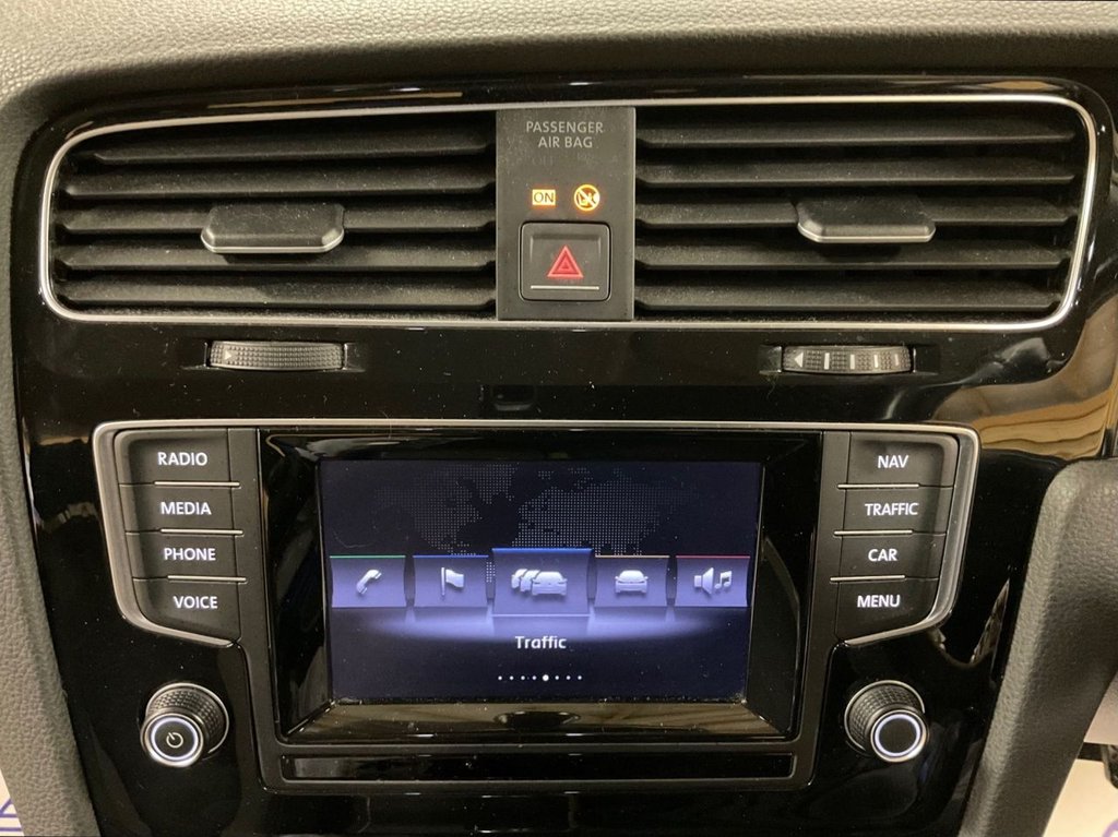 Used Volkswagen Golf 2014 for sale - 77153502: Photo 34