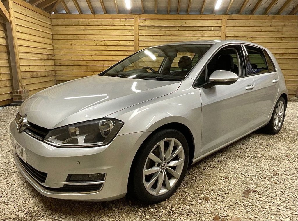 Used Volkswagen Golf 2014 for sale - 77153502: Photo 4