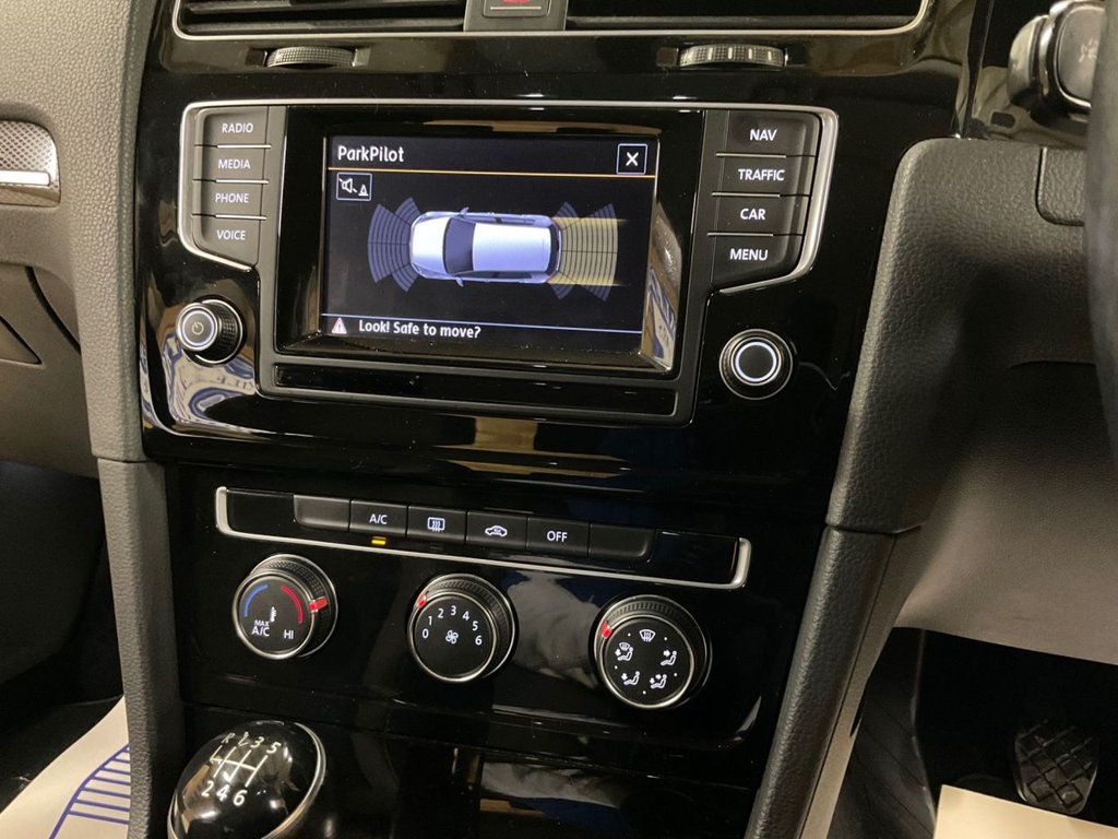 Used Volkswagen Golf 2014 for sale - 77153502: Photo 41