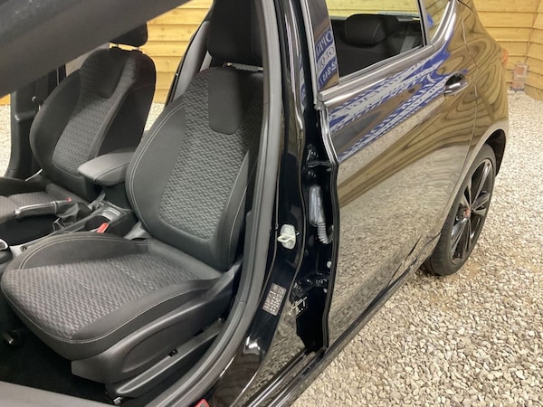 Used Vauxhall Astra 2018 for sale - 75596681: Photo 24