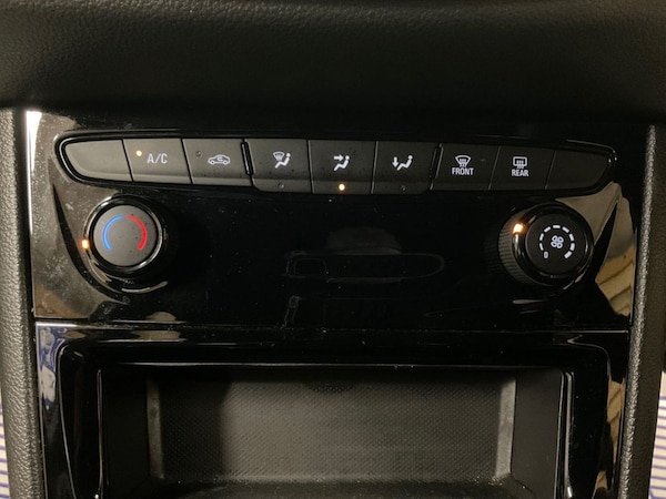Used Vauxhall Astra 2018 for sale - 75596681: Photo 44