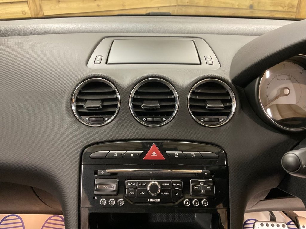 Used Peugeot 308 2013 for sale - 77748307: Photo 43