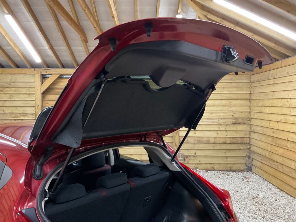 Used Nissan Juke 2014 for sale - 76430185: Photo 46