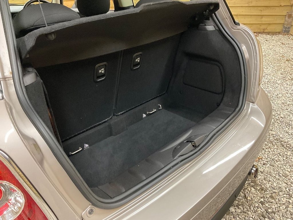 Used MINI Hatch 2013 for sale - 76430212: Photo 38