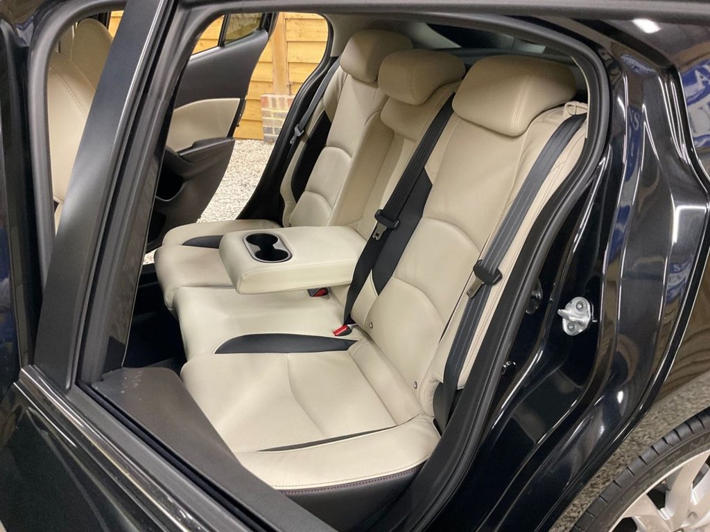 Used Mazda Mazda3 2014 for sale - 77668847: Photo 25