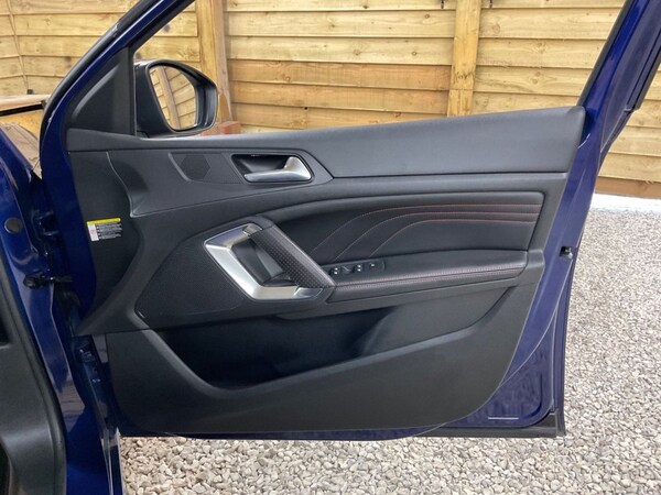 Used Peugeot 308 2016 for sale - 75596639: Photo 9