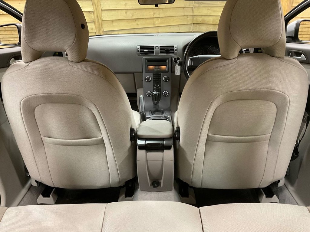 Used Volvo V50 2009 for sale - 77583120: Photo 28