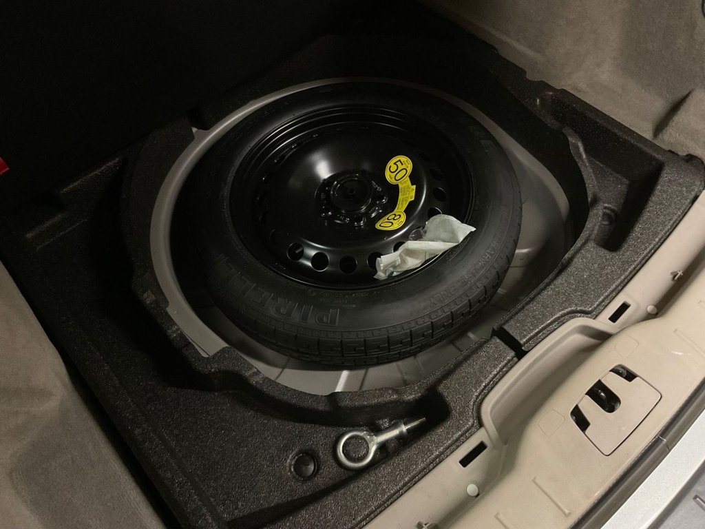 Used Volvo V50 2009 for sale - 77583120: Photo 46