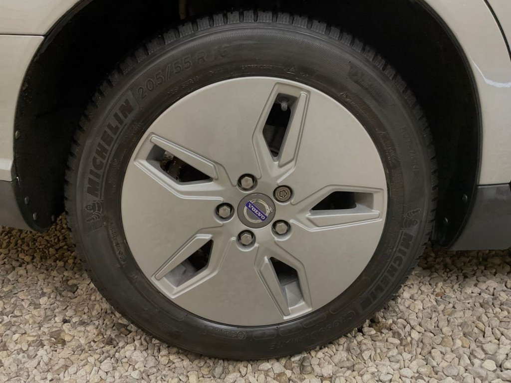 Used Volvo V50 2009 for sale - 77583120: Photo 49