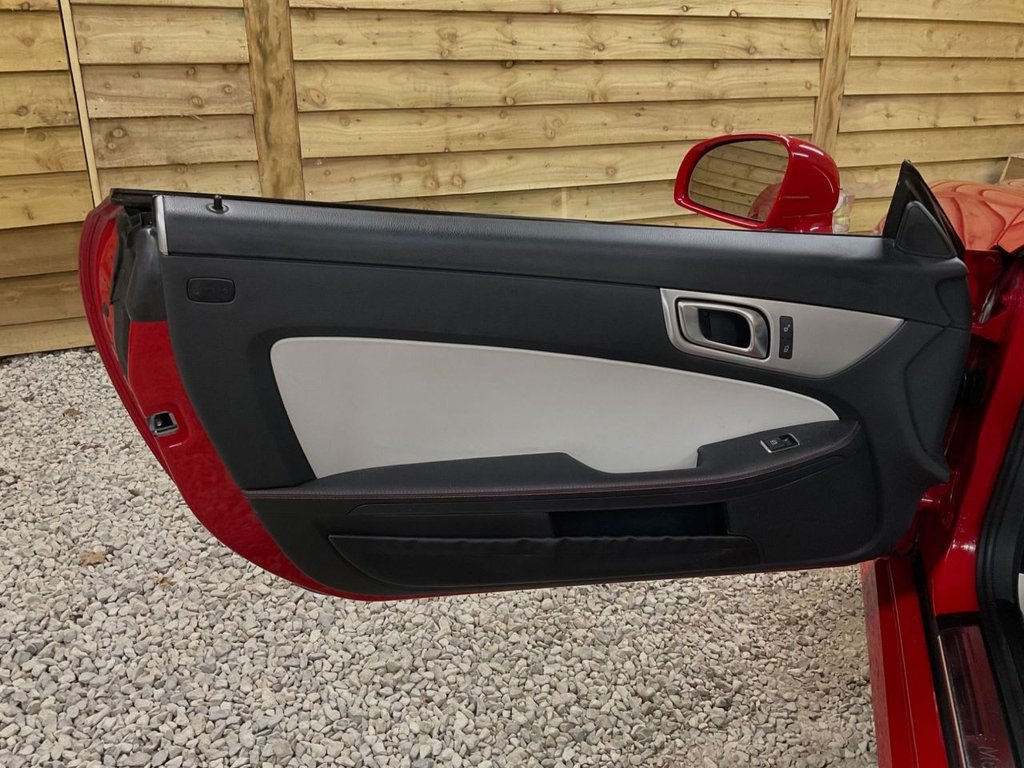 Used Mercedes-Benz SLK 2011 for sale - 76210238: Photo 20