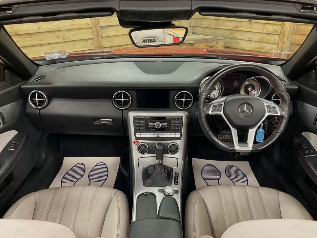 Used Mercedes-Benz SLK 2011 for sale - 76210238: Photo 25