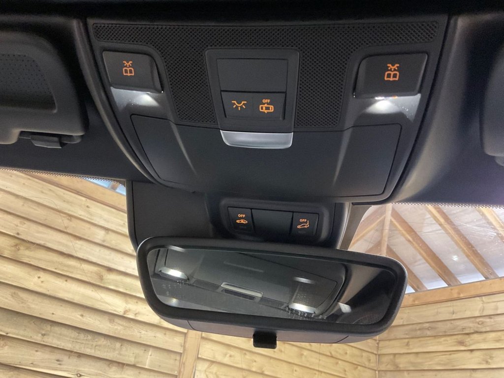 Used Mercedes-Benz SLK 2011 for sale - 76210238: Photo 27