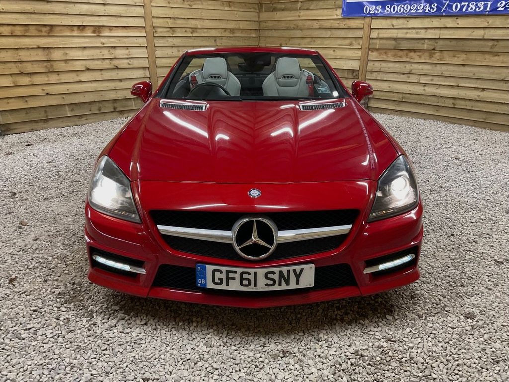 Used Mercedes-Benz SLK 2011 for sale - 76210238: Photo 3