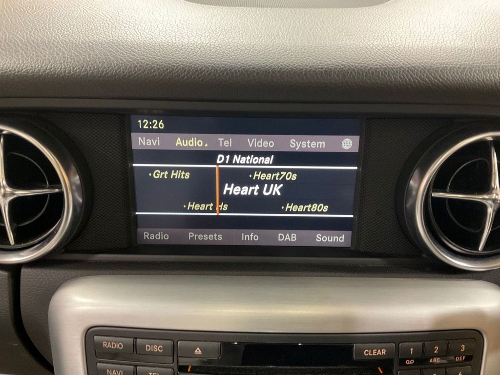 Used Mercedes-Benz SLK 2011 for sale - 76210238: Photo 34