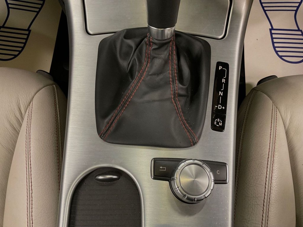 Used Mercedes-Benz SLK 2011 for sale - 76210238: Photo 40