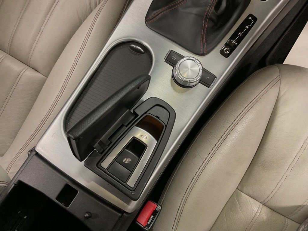 Used Mercedes-Benz SLK 2011 for sale - 76210238: Photo 41