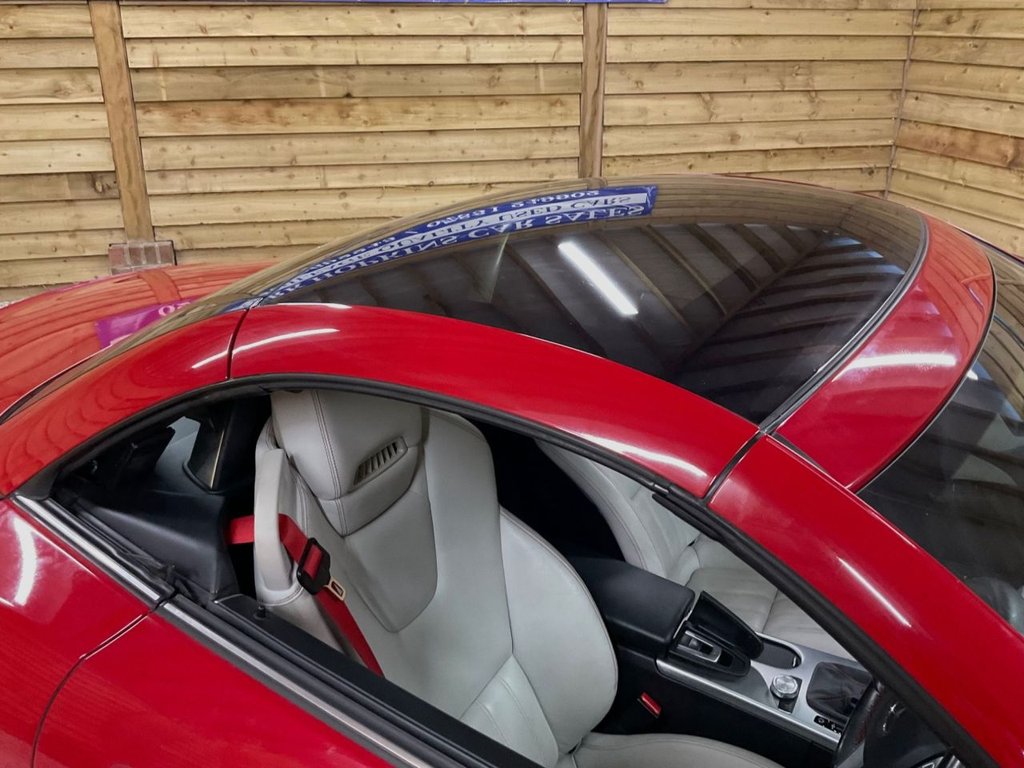 Used Mercedes-Benz SLK 2011 for sale - 76210238: Photo 44