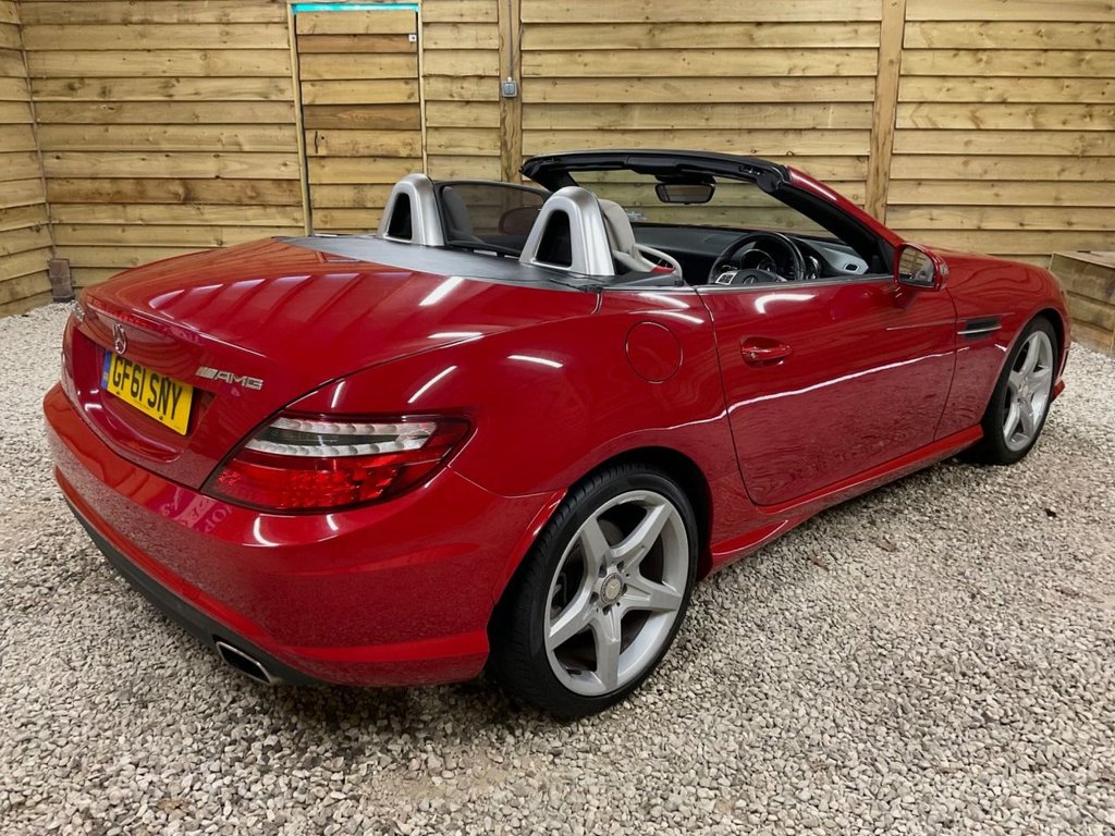 Used Mercedes-Benz SLK 2011 for sale - 76210238: Photo 7