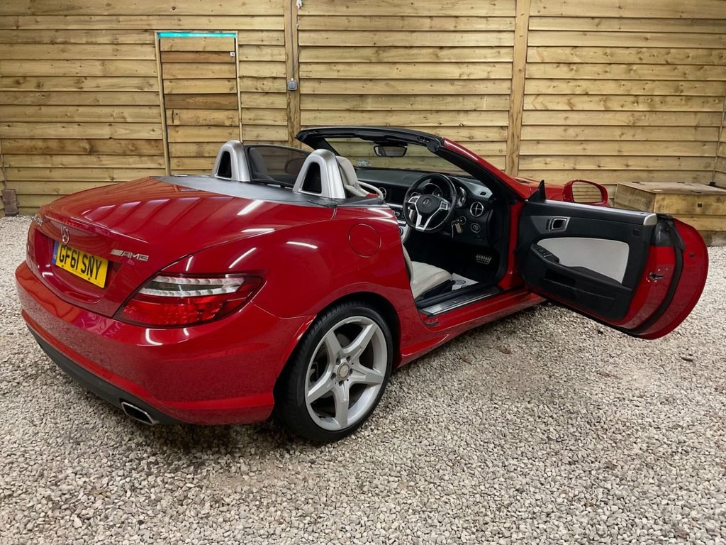 Used Mercedes-Benz SLK 2011 for sale - 76210238: Photo 9