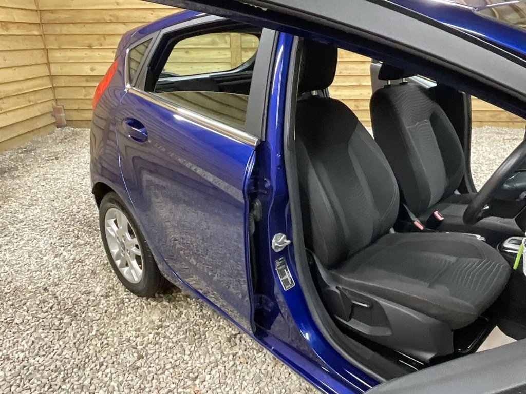 Used Ford Fiesta 2014 for sale - 76783710: Photo 13