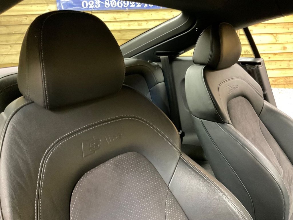 Used Audi TT 2011 for sale - 76604944: Photo 17