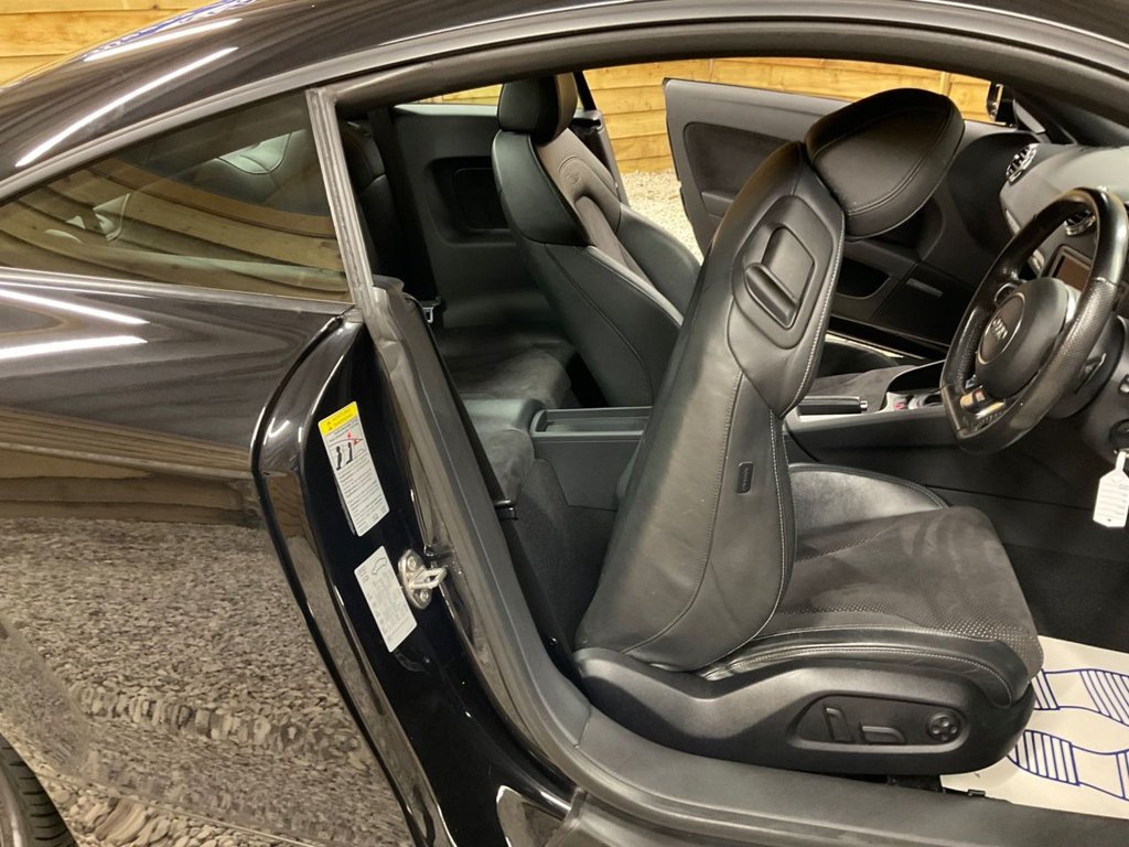 Used Audi TT 2011 for sale - 76604944: Photo 18