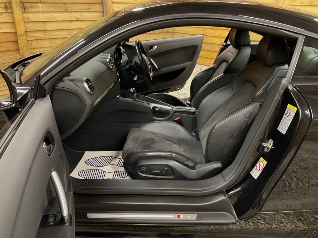 Used Audi TT 2011 for sale - 76604944: Photo 23