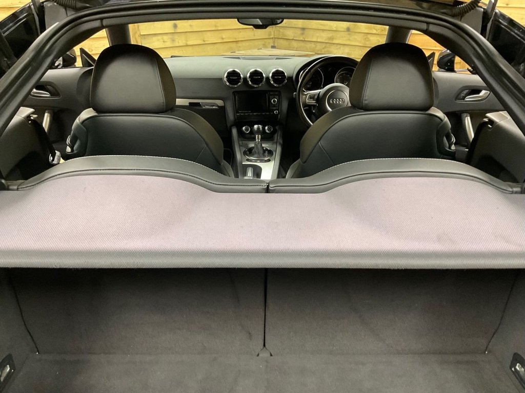 Used Audi TT 2011 for sale - 76604944: Photo 25