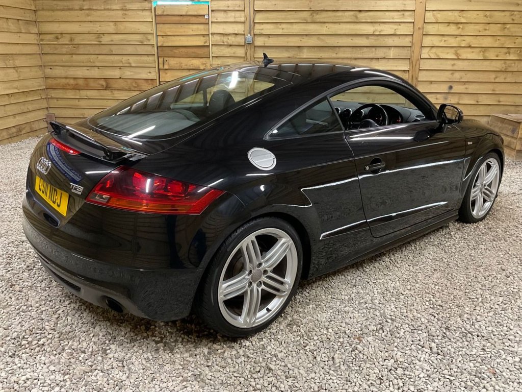 Used Audi TT 2011 for sale - 76604944: Photo 8