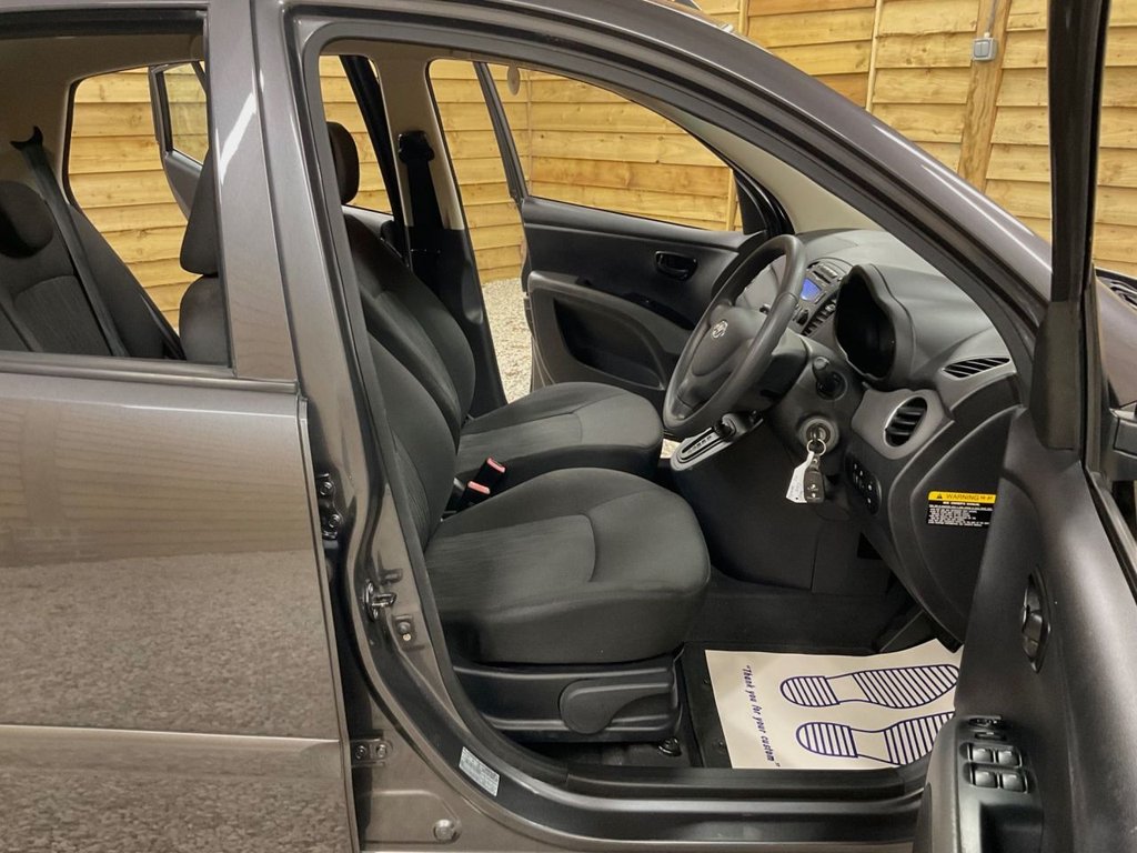 Used Hyundai i10 2011 for sale - 76081016: Photo 12