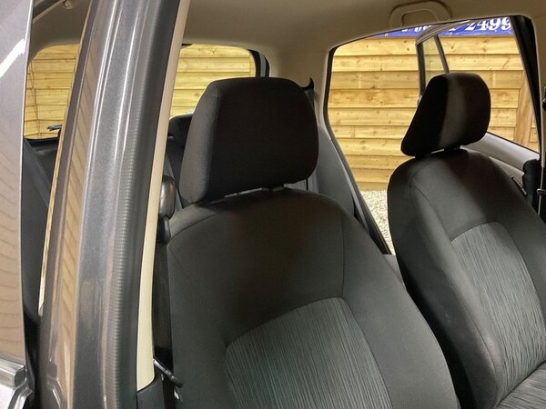Used Hyundai i10 2011 for sale - 76081016: Photo 14