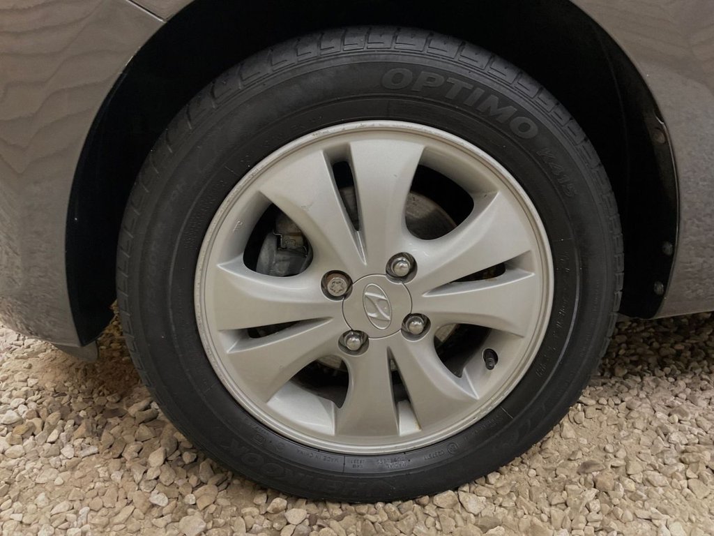 Used Hyundai i10 2011 for sale - 76081016: Photo 50